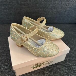 BNIB Toddler Princess Gold Low Heels Dress Party Shoes, Rhinestone, Velcro, 10T